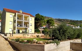 Hvar Apartment